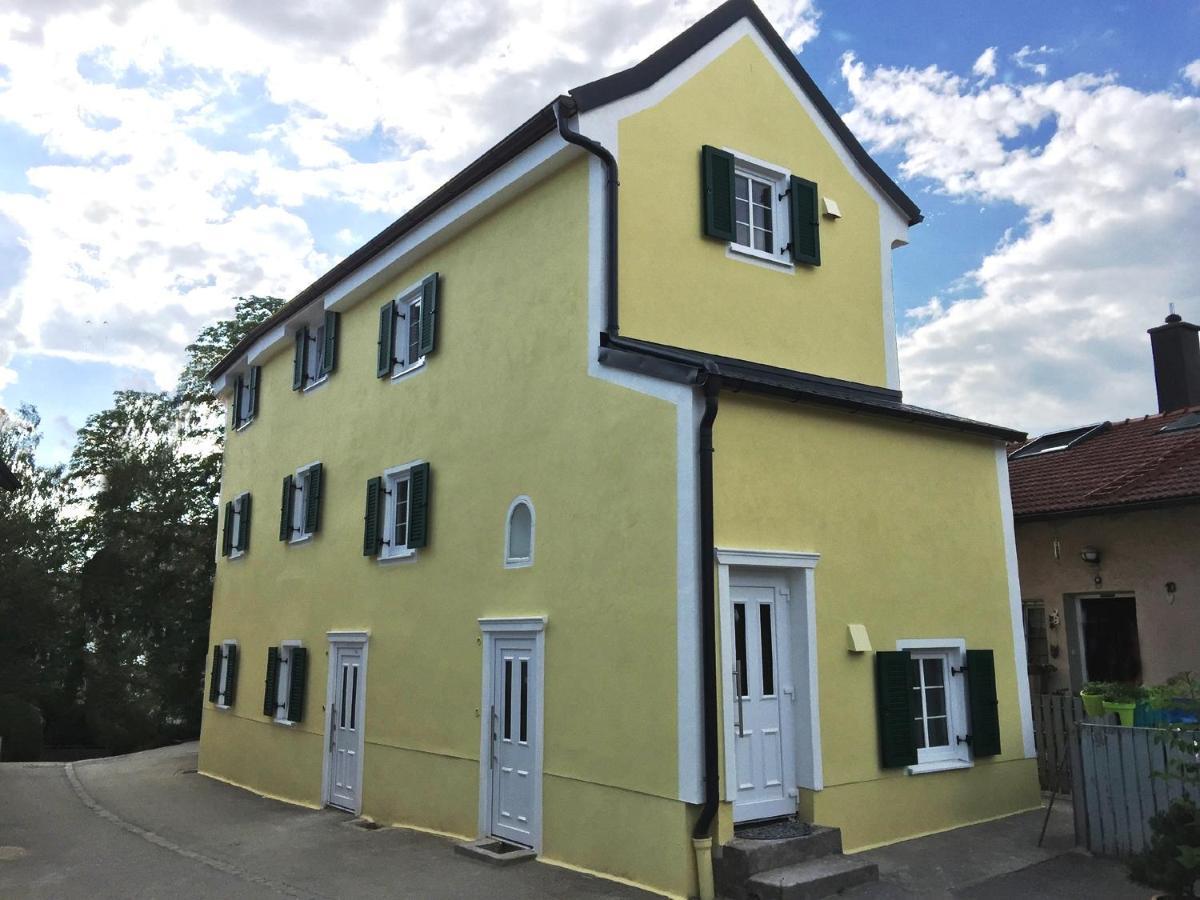 Haus Am Eck - Gaestehaus Und Appartements Altotting Luaran gambar