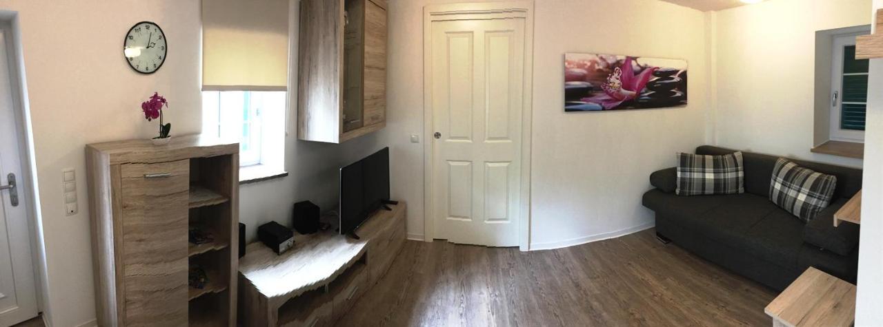 Haus Am Eck - Gaestehaus Und Appartements Altotting Luaran gambar